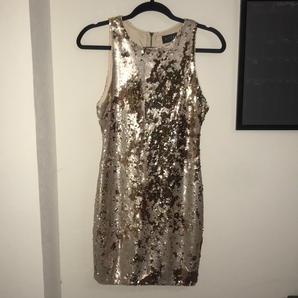 Shift dress